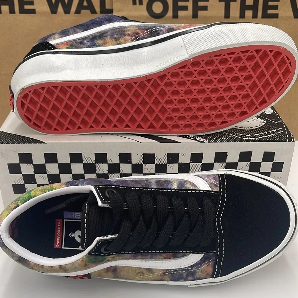 Vans WMNS Skate Old Skoo Tie-Dye Terry Black/Multi
VN0A5FCBBML Sneakers - Picture 3 of 16